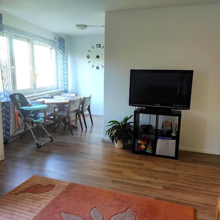 Schoene Und Gemuetliche Wohnung BRE Buitenkant foto
