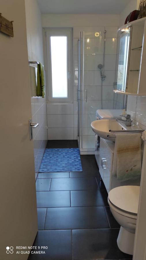 Schoene Und Gemuetliche Wohnung BRE Buitenkant foto